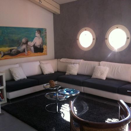 Villa Mon Reve อิแยร์ ภายนอก รูปภาพ